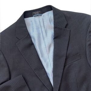 Tommy Hilfiger 100% Wool Blazer Men 40 R Black Pinstripes Lined single breast